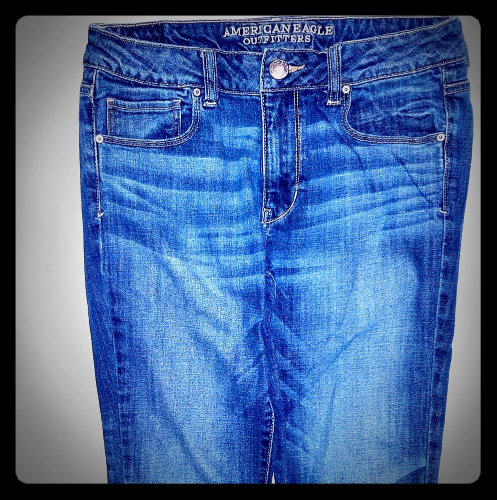 Gently Used Distressed American Eagle  womens jean